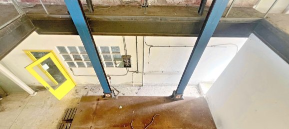 1967m² Warehouse in Betanzos, Spain No. 44293 12