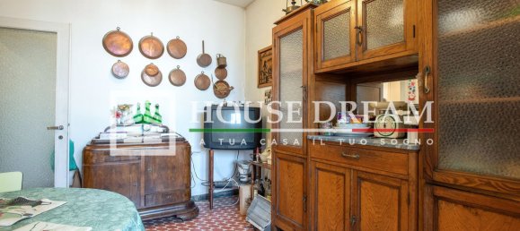 4-Zimmer Wohnung in Rome, Italy, Nr. 213301 10