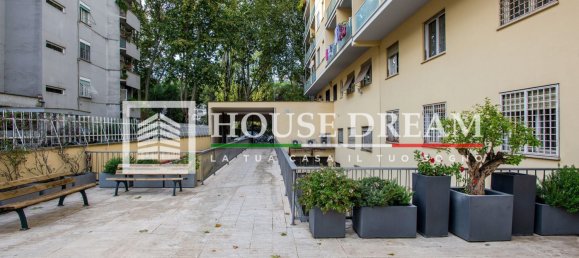 4-Zimmer Wohnung in Rome, Italy, Nr. 213301 2