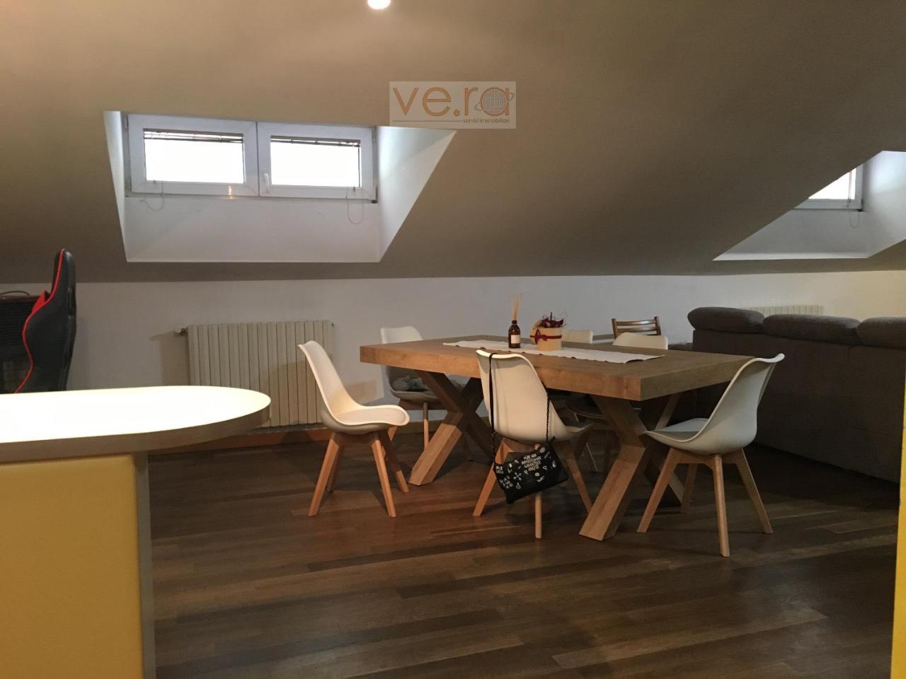 Ático de 3 habitaciónes en Monselice, Italy No. 33774