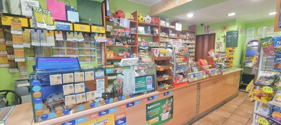 Propiedad comercial de 1 habitación en Chieti, Italy No. 309935 9