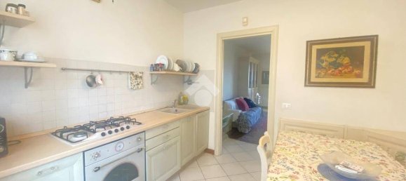 2 Schlafzimmer Haus in Sale Marasino, Italy, Nr. 303514 5