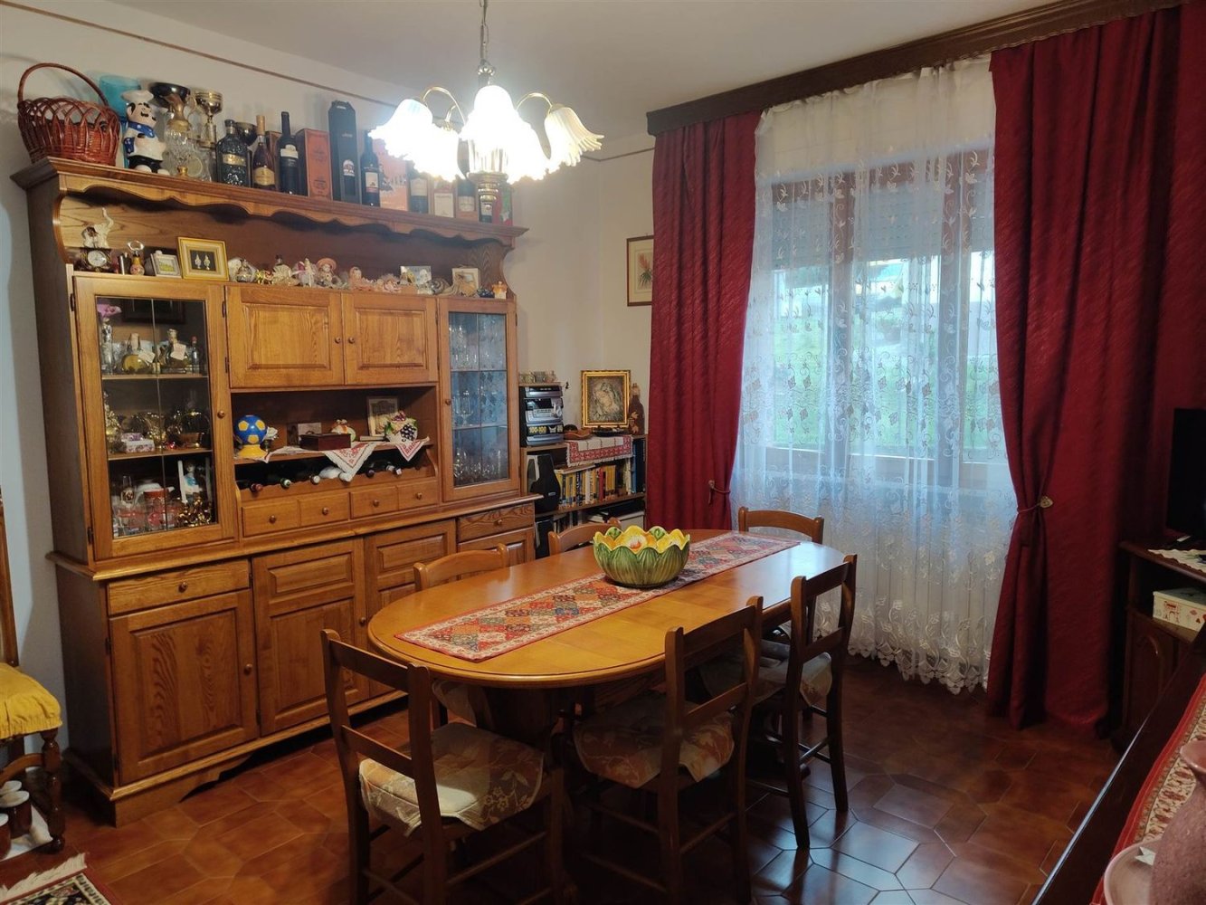 Apartamento de 6 habitaciónes en Montepulciano, Italy No. 69659