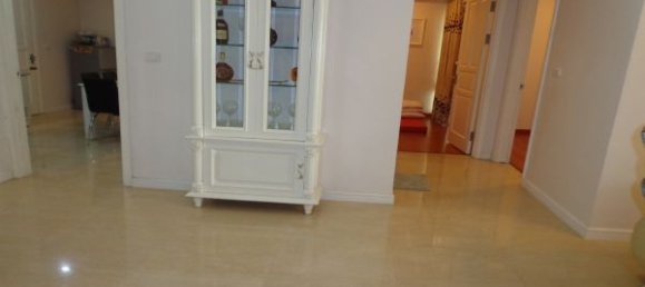 3 bedrooms Apartment in Tay Ho, Vietnam No. 6073 2