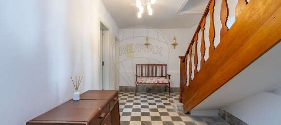 5 bedrooms Villa in Sintra, Portugal No. 52929 34