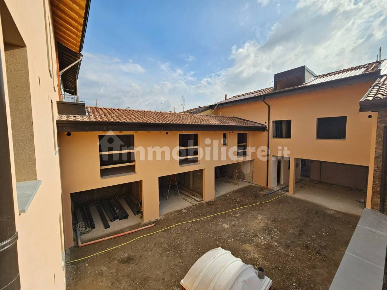 Apartamento T1 em Paladina, Italy N.º 8740