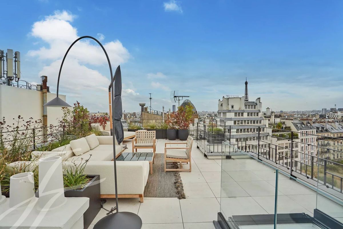4 bedrooms Penthouse in Paris, France No. 179455