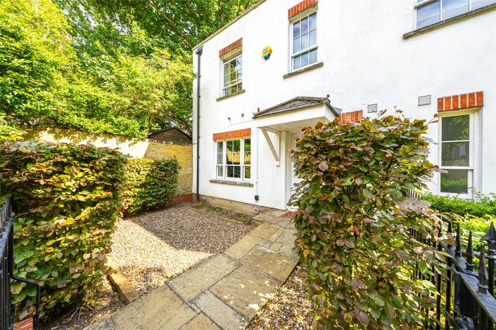 Casa de 2 dormitorios en London, United Kingdom No. 7447