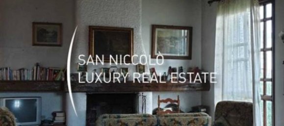 6 bedrooms Villa in Campi Bisenzio, Italy No. 196436 20