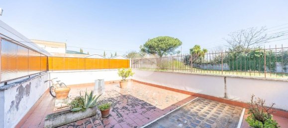 2 bedrooms Apartment in Rome, Italy No. 44876 14