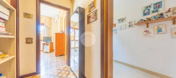 2 bedrooms Apartment in Rome, Italy No. 44876 16