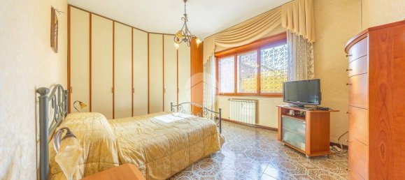 2 bedrooms Apartment in Rome, Italy No. 44876 24