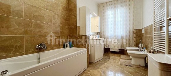 4 غرف نوم فيلا في Sansepolcro, Italy رقم 321213 35