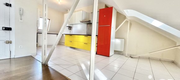 3 rooms Apartment in Soissons, France No. 236865 4