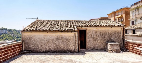 Casa de 3 habitaciónes en Modica, Italy No. 130596 26