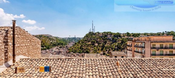 Casa de 3 habitaciónes en Modica, Italy No. 130596 48