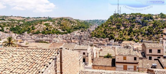Casa de 3 habitaciónes en Modica, Italy No. 130596 41