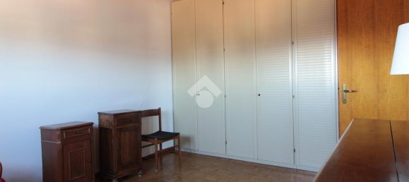 Квартира с 4 комнатами в Удине, Италия № 41992 14