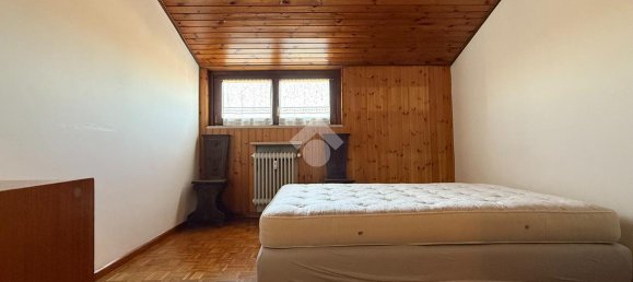 Квартира с 4 комнатами в Удине, Италия № 41992 9