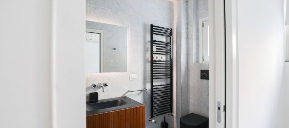 Квартира с 2 комнатами в Милан, Италия № 240472 17