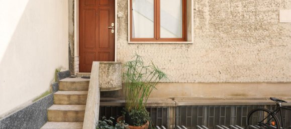 Квартира с 2 комнатами в Милан, Италия № 240472 30