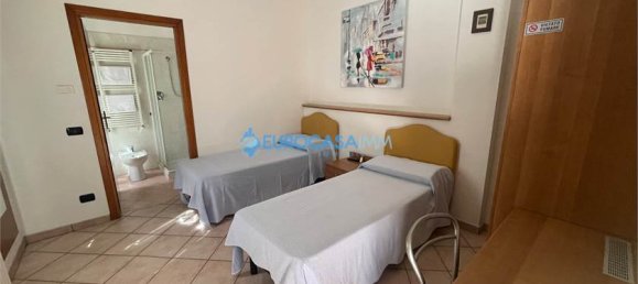 11غرفة قطعة أرض في Novi di Modena, Italy رقم 61156 18