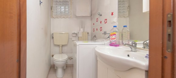 8 rooms House in Turin, Italy No. 123163 43