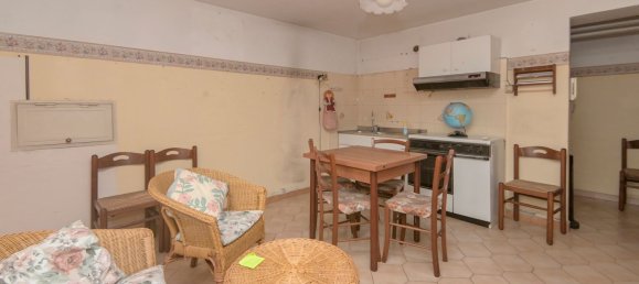 8 rooms House in Turin, Italy No. 123163 40