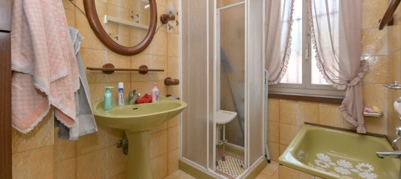 8 rooms House in Turin, Italy No. 123163 18