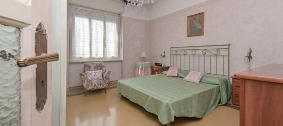 8 rooms House in Turin, Italy No. 123163 16