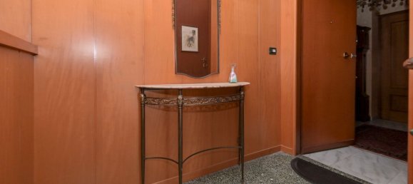 8 rooms House in Turin, Italy No. 123163 38