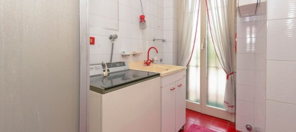 8 rooms House in Turin, Italy No. 123163 33
