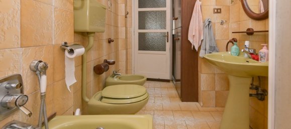 8 rooms House in Turin, Italy No. 123163 19