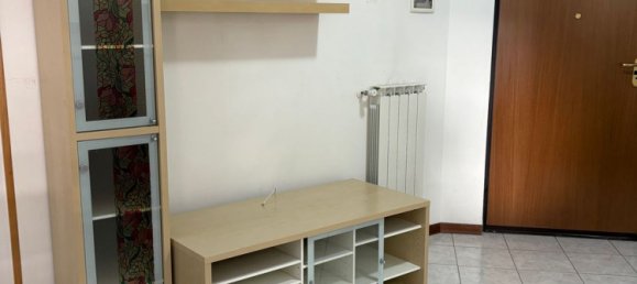 3 rooms Apartment in Terni, Italy No. 294851 9