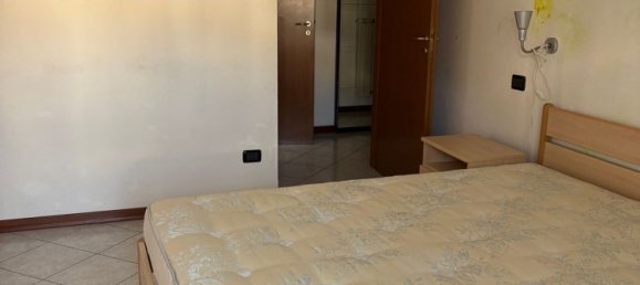 3 rooms Apartment in Terni, Italy No. 294851 20