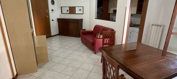 3 rooms Apartment in Terni, Italy No. 294851 3