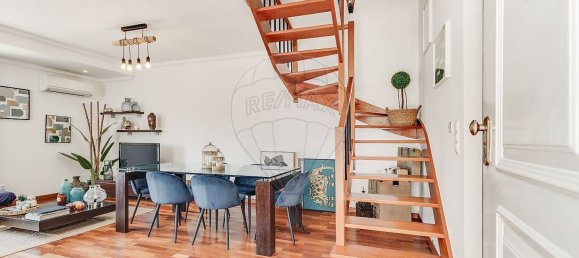 3 bedrooms House in Oeiras, Portugal No. 200239 8