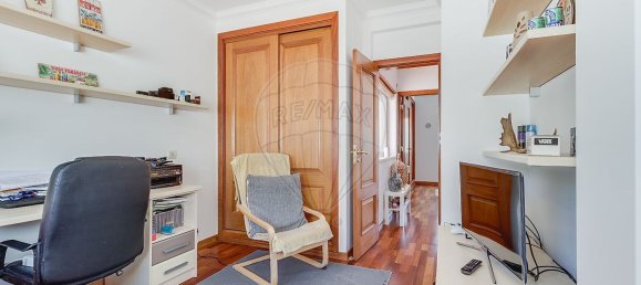 3 bedrooms House in Oeiras, Portugal No. 200239 19