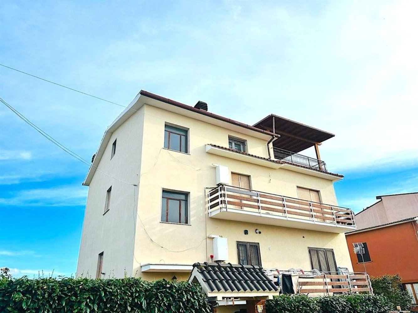 Apartamento de 3 habitaciónes en Rome, Italy No. 205197