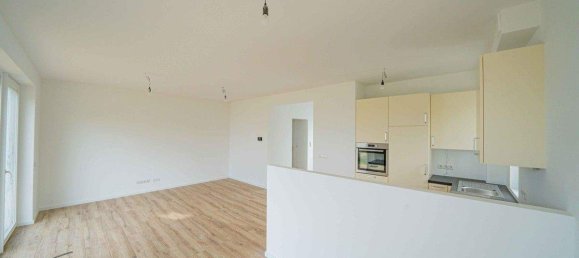 Замки и поместья с 4 комнатами в Шютцен ам Гебирге, Австрия № 12116 12