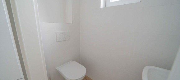 Замки и поместья с 4 комнатами в Шютцен ам Гебирге, Австрия № 12116 6