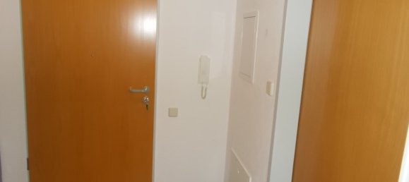 Квартира с 2 комнатами в Веттерау, Германия № 296408 9