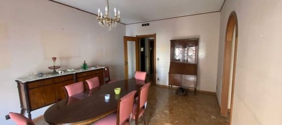 Квартира с 6 комнатами в Палермо, Италия № 154374 2