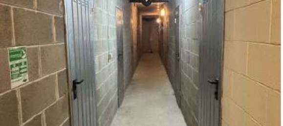 2 Schlafzimmer Wohnung in Cardano al Campo, Italy, Nr. 3214 13