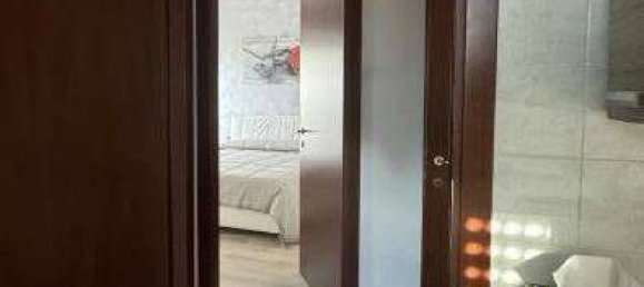 2 Schlafzimmer Wohnung in Cardano al Campo, Italy, Nr. 3214 36