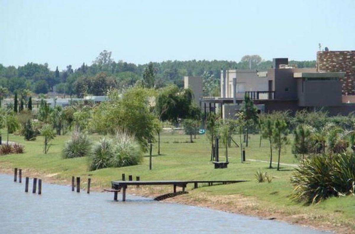  قطعة أرض في Santa Fe, Argentina رقم 31201