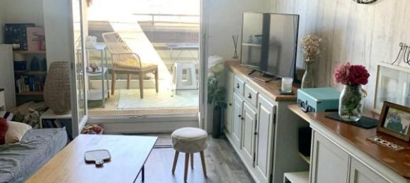 2 Schlafzimmer Wohnung in Trappes, France, Nr. 332345 4