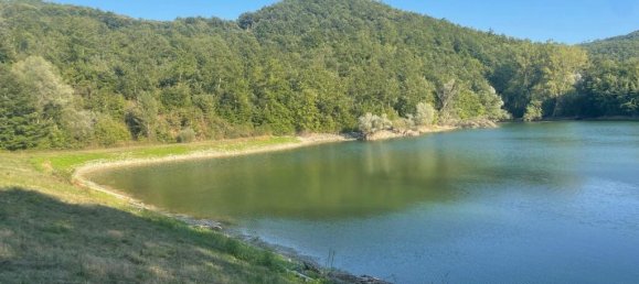 2 bedrooms Castles in Città di Castello, Italy No. 56116 3