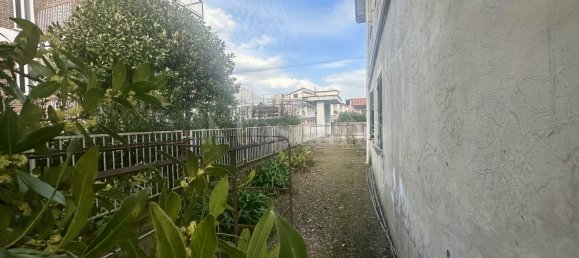 4-Zimmer Gewerbliche Immobilie in Formia, Italy, Nr. 69724 10