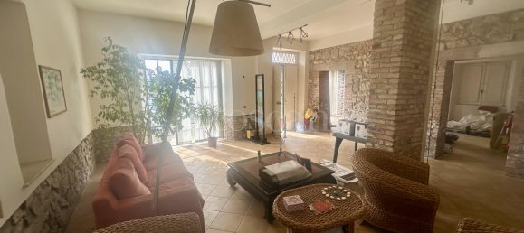 4-Zimmer Gewerbliche Immobilie in Formia, Italy, Nr. 69724 47